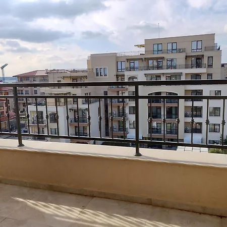 Apartament Sorrento Sole Mare B - Bastet Bs *